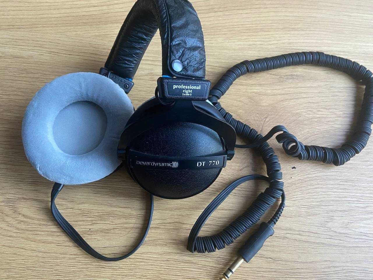 Наушники Beyerdynamic Dt 770 Black 600 Ом