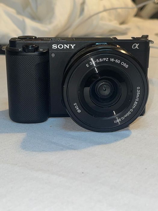 Câmera Sony ZV-E10