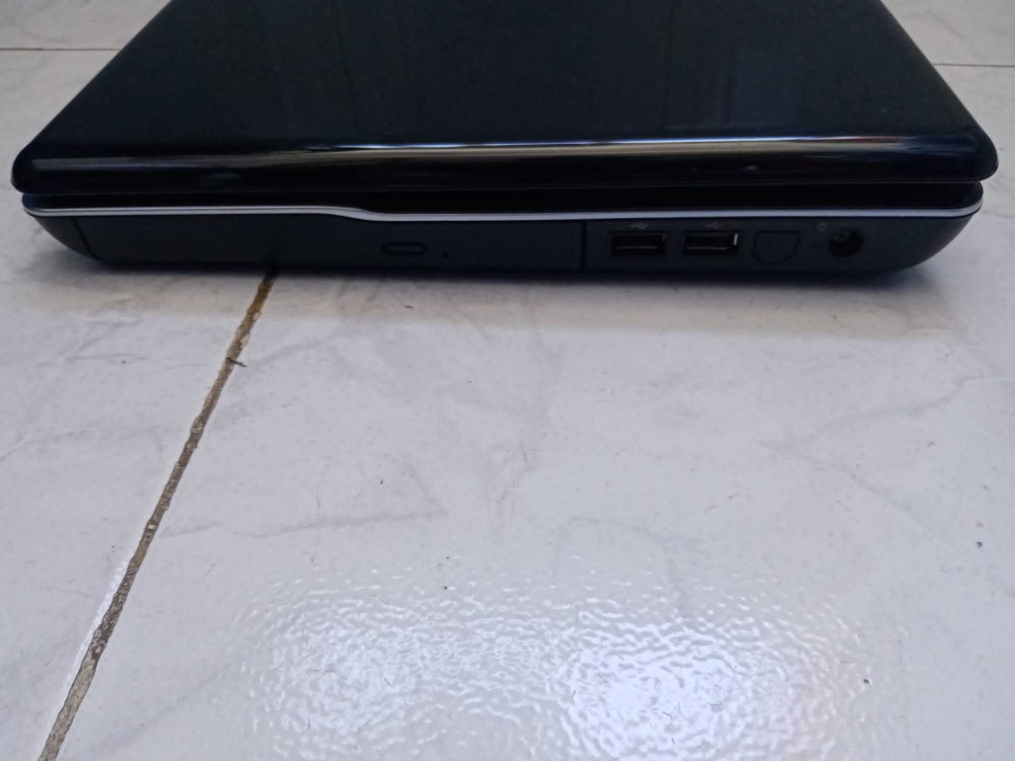 Portátil HP Modelo CQ61
