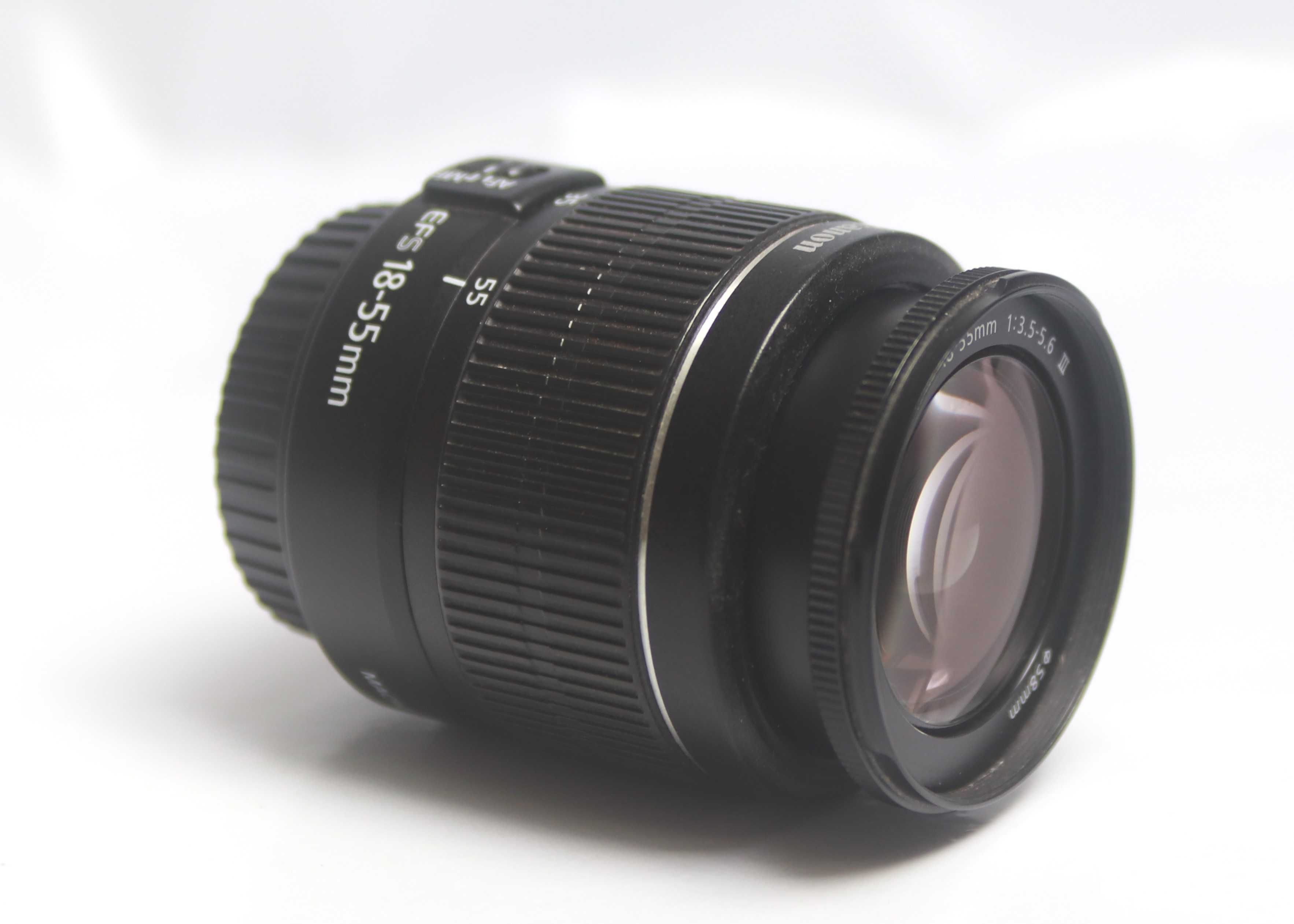 Lente Canon EF 18-55mm III SEM AUTOFOCUS