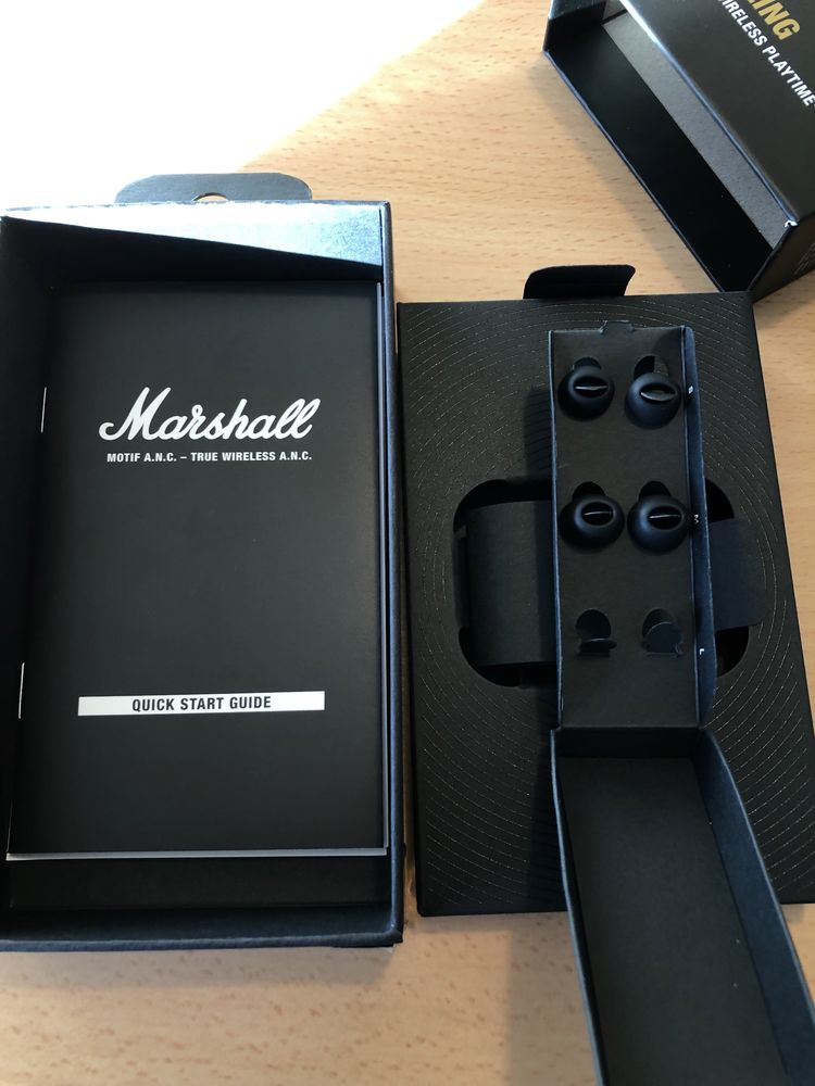 Marshall motif ANC earbuds