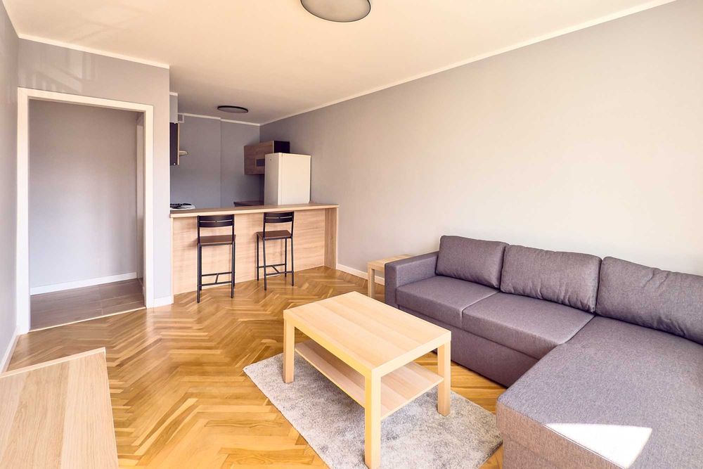 Mieszkanie po generalnym remoncie 2 pokoje Chylonia