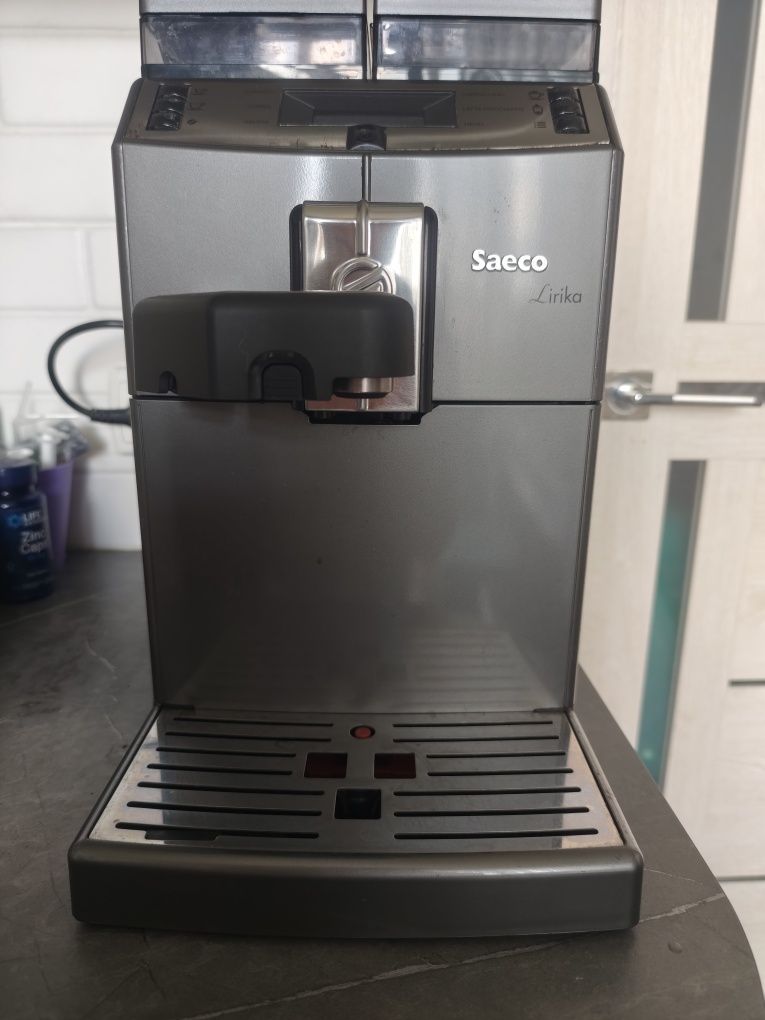 Saeco Lirika One Touch Cappuccino