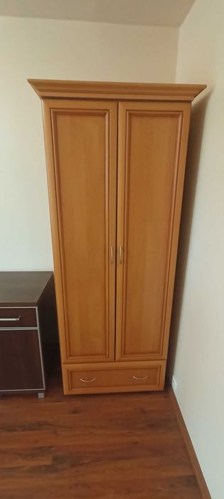 Pojemna Szafa na ubrania 202x77