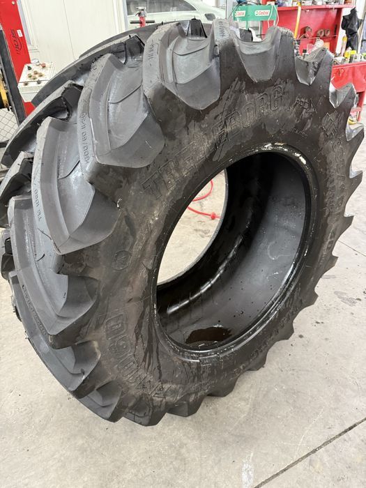 Opona VF 600/60r30 Trelleborg Tm 1060