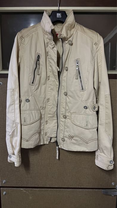 Levi’s женская куртка