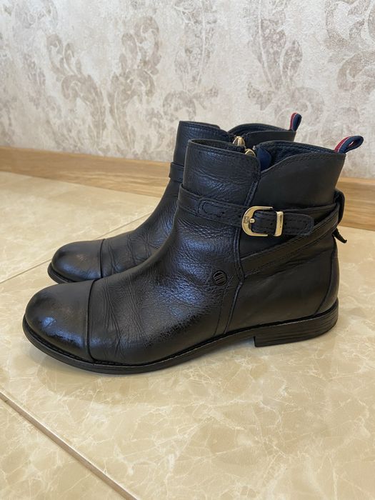 Ботинки женские Tommy Hilfiger