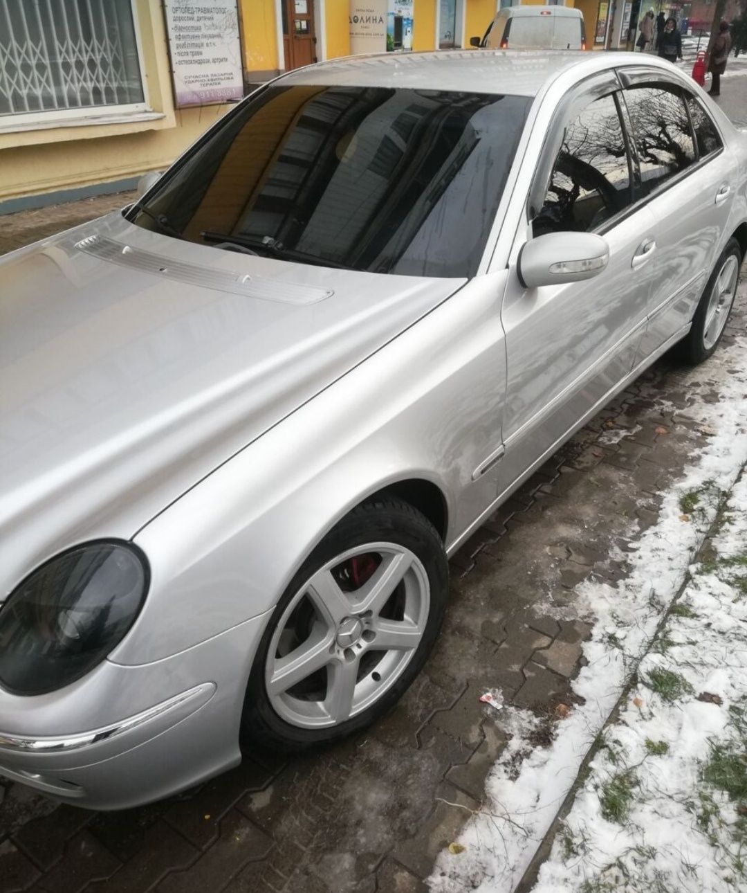 Продам W211 2002рік