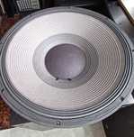 Glosnik JBL 2241 GLP 18 CALI