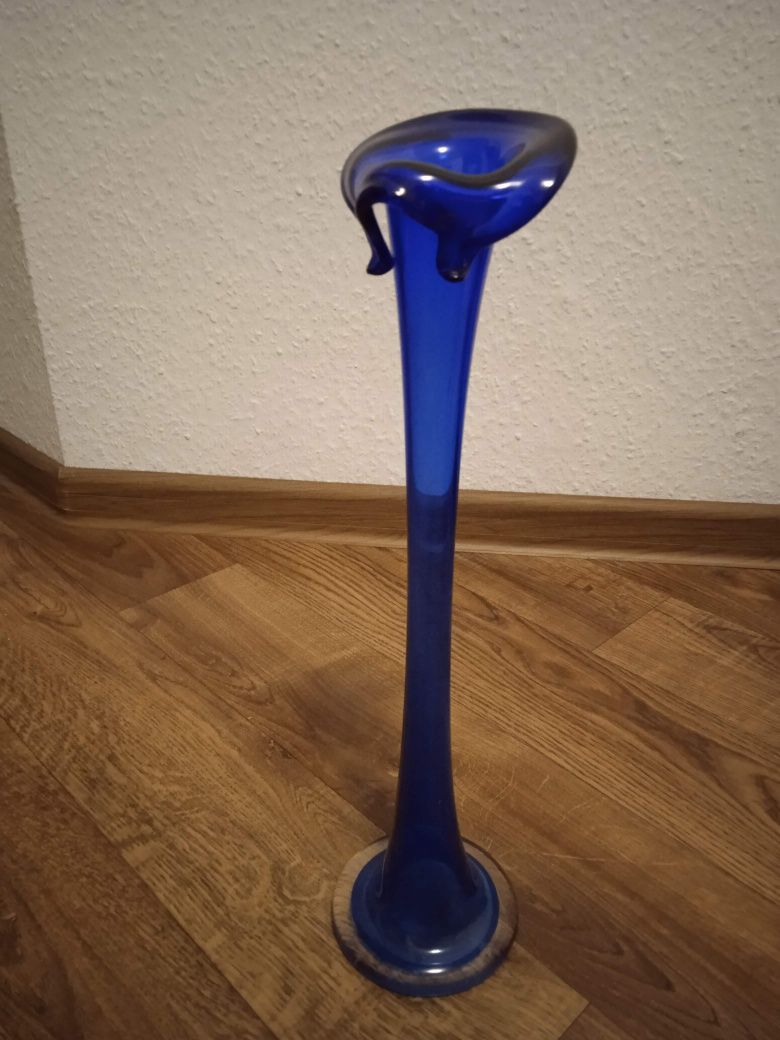 Wazon szklany niebieski szkło kobaltowe artystyczne