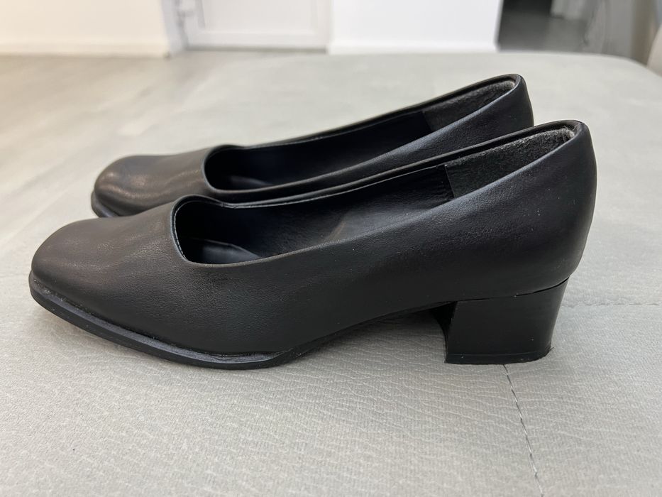 Sapatos Mulher Traje Académico - Tamanho 35