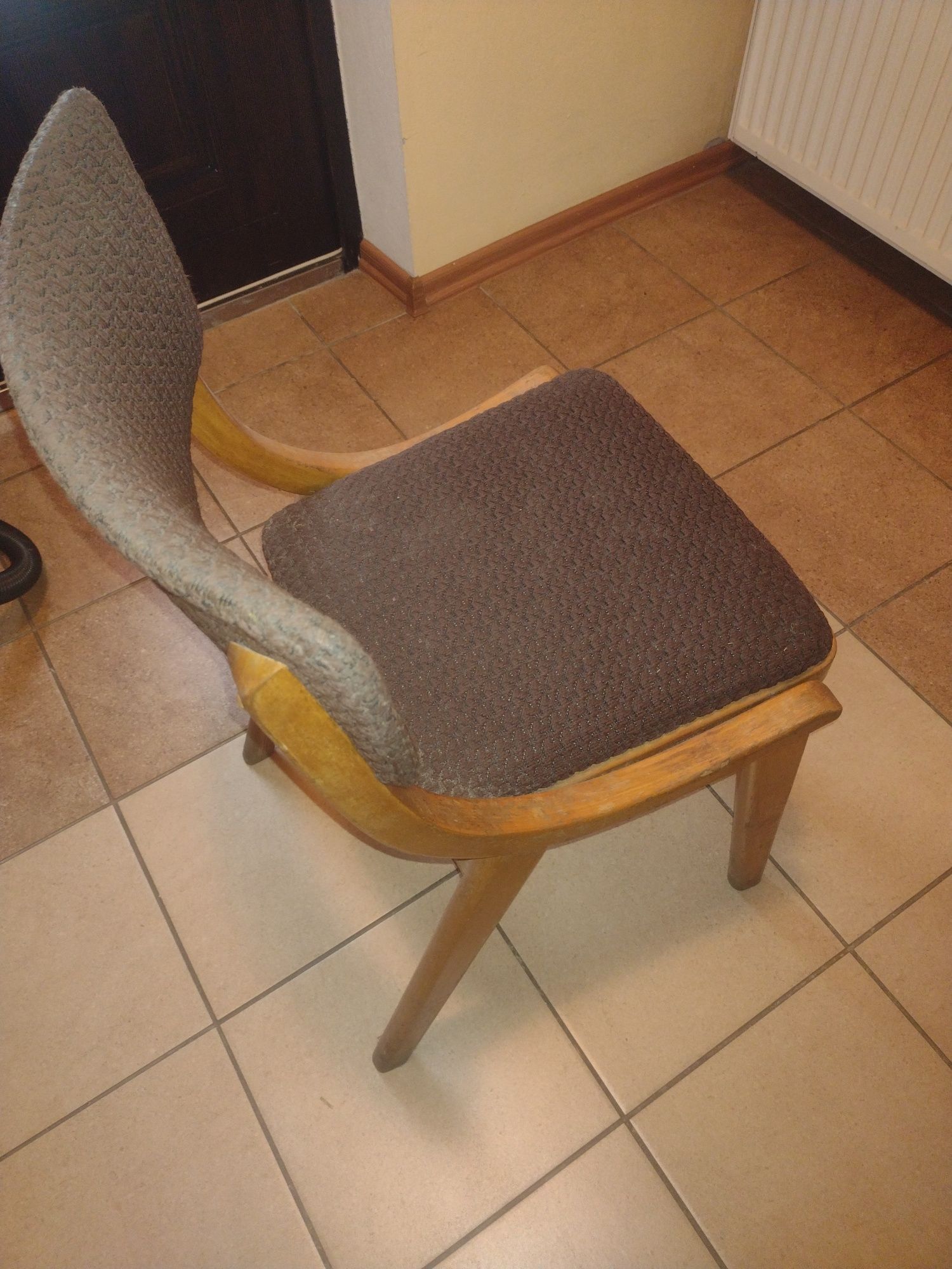 Krzesło skoczek PRL-U