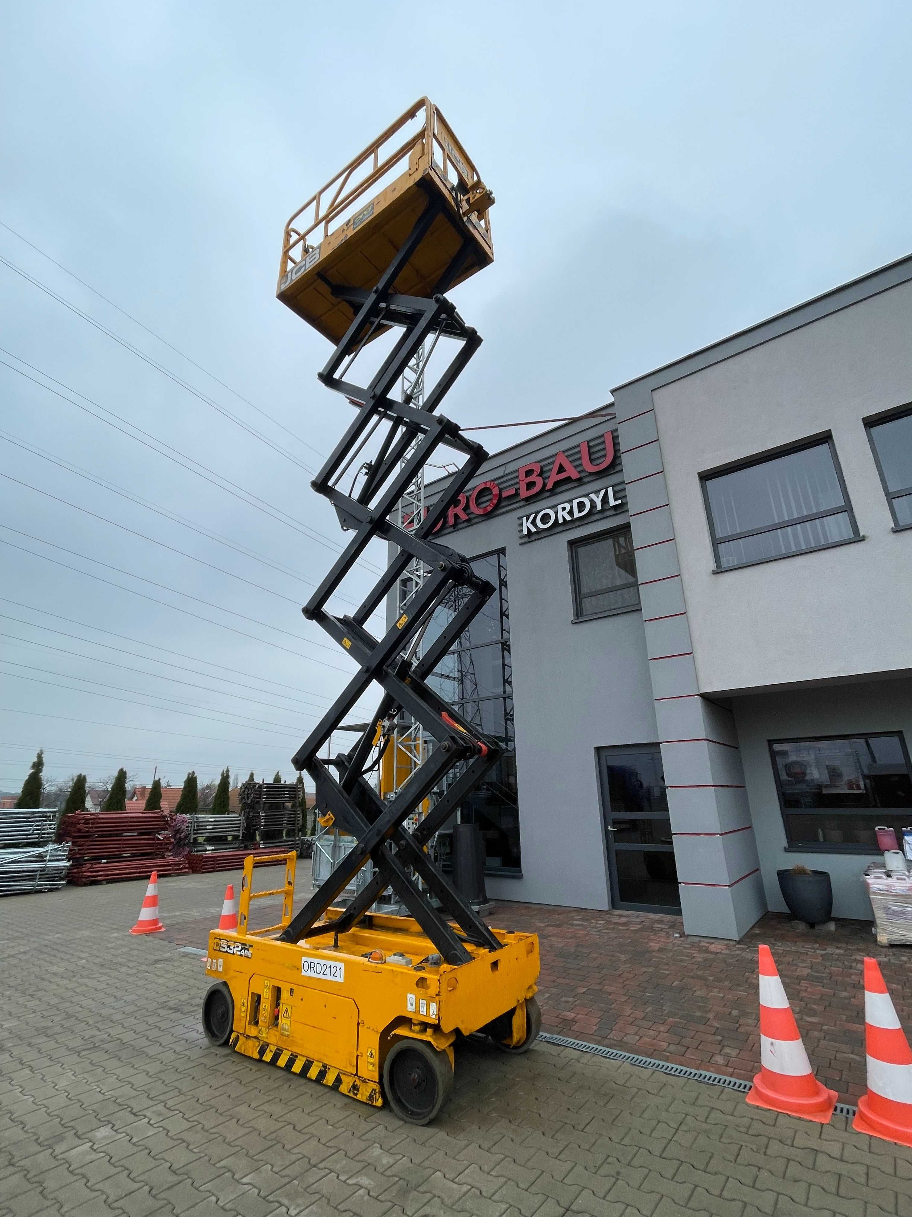 JCB S3246E 12m Zwyżka podnośnik nożycowy elektryczny 230V koszowy 2017