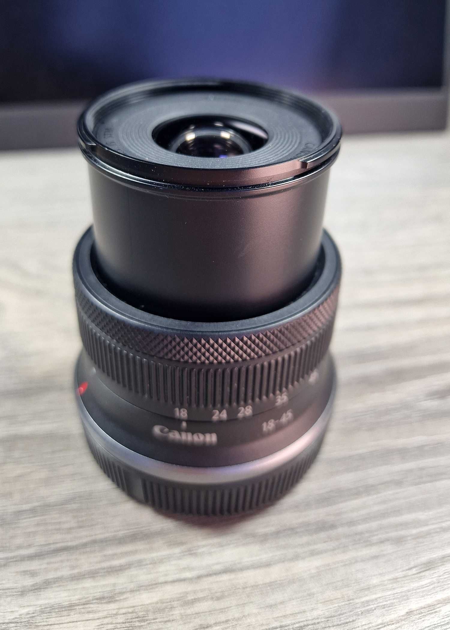 Canon RF 18-45 F4.5-6.3 IS STM отличное состояние
