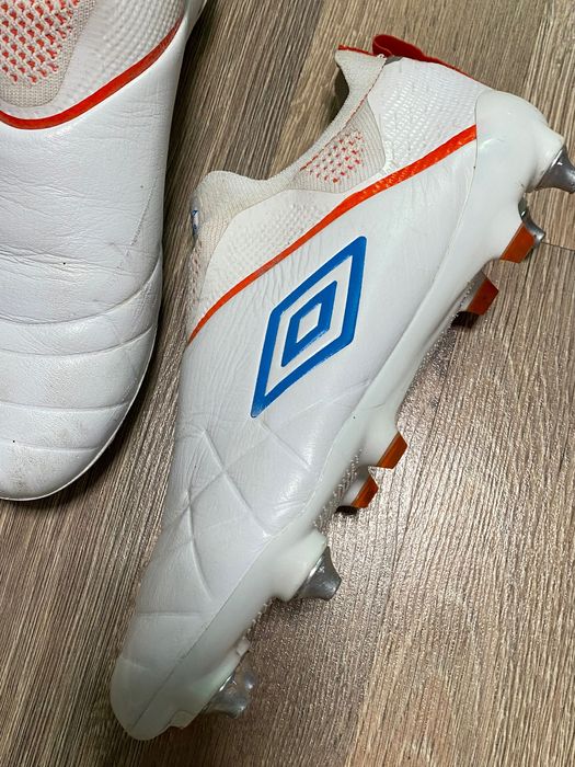 Футбольні бутси Umbro Medusæ III Elite SG