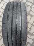 Opony letnie 215/55 R18 GoodYear.