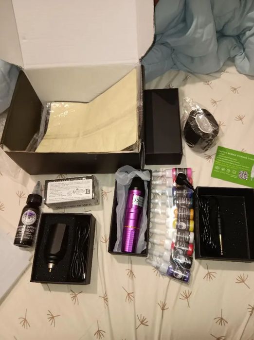 Набор для тату.