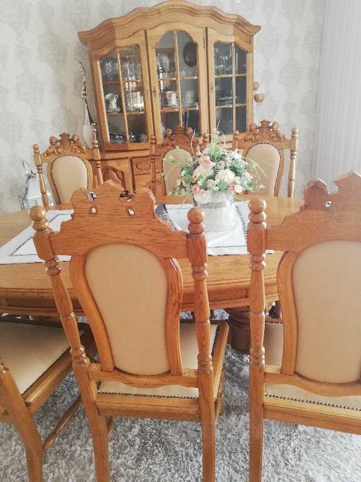 Meble Gdańskie Dębowe KPL. Stół ,Krzesła ,Komoda