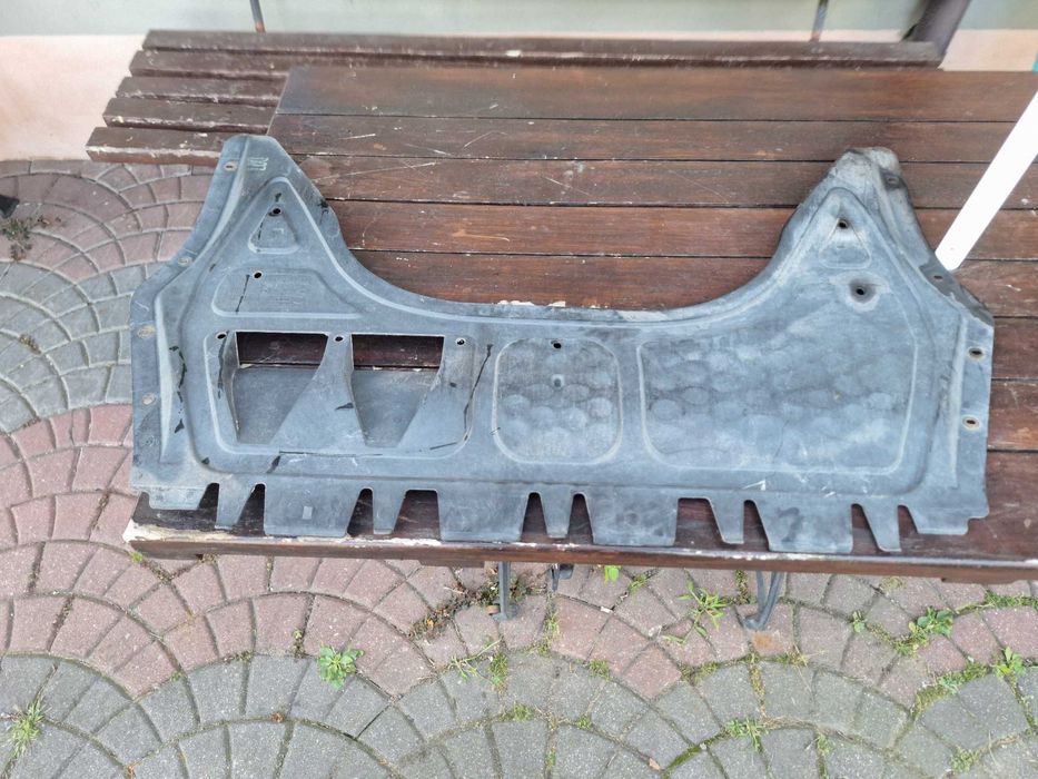 Seat Leon 2 osłona silnika 1K0.825.235AB