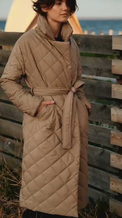Пальто пуховик стьобане бежеве S/M, М/L