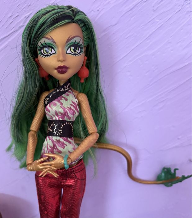 Лялька Монстер Хай Дженіфаєр Лонг Скарместр