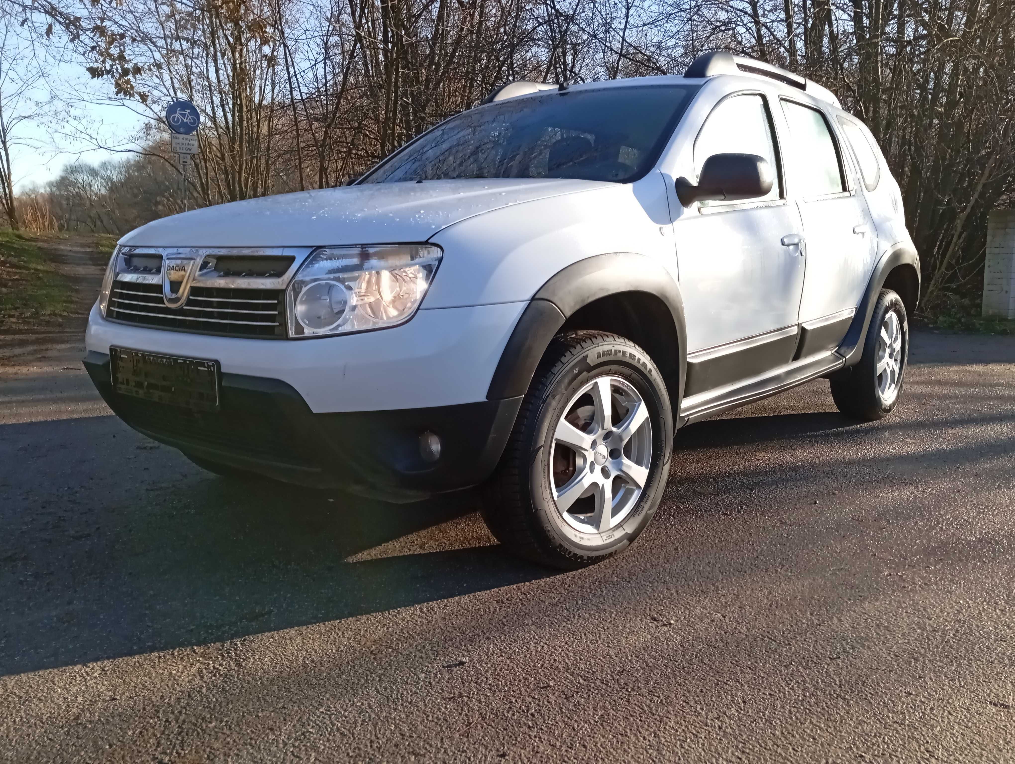 Dacia duster stary dobry silnik renaulta z instalacją LPG bezwypadkowy