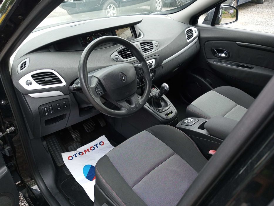 Renault Scenic Lift 1.5 Diesel 110 KM
