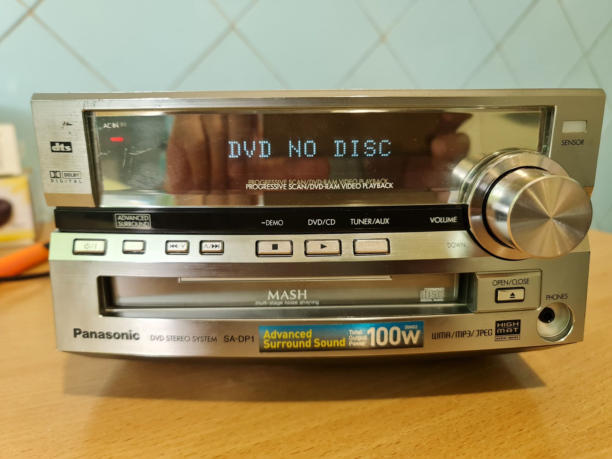 Panasonic SA-DP1 DVD
