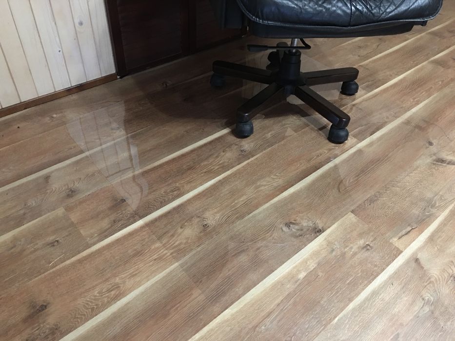 Килимок захисний під крісло