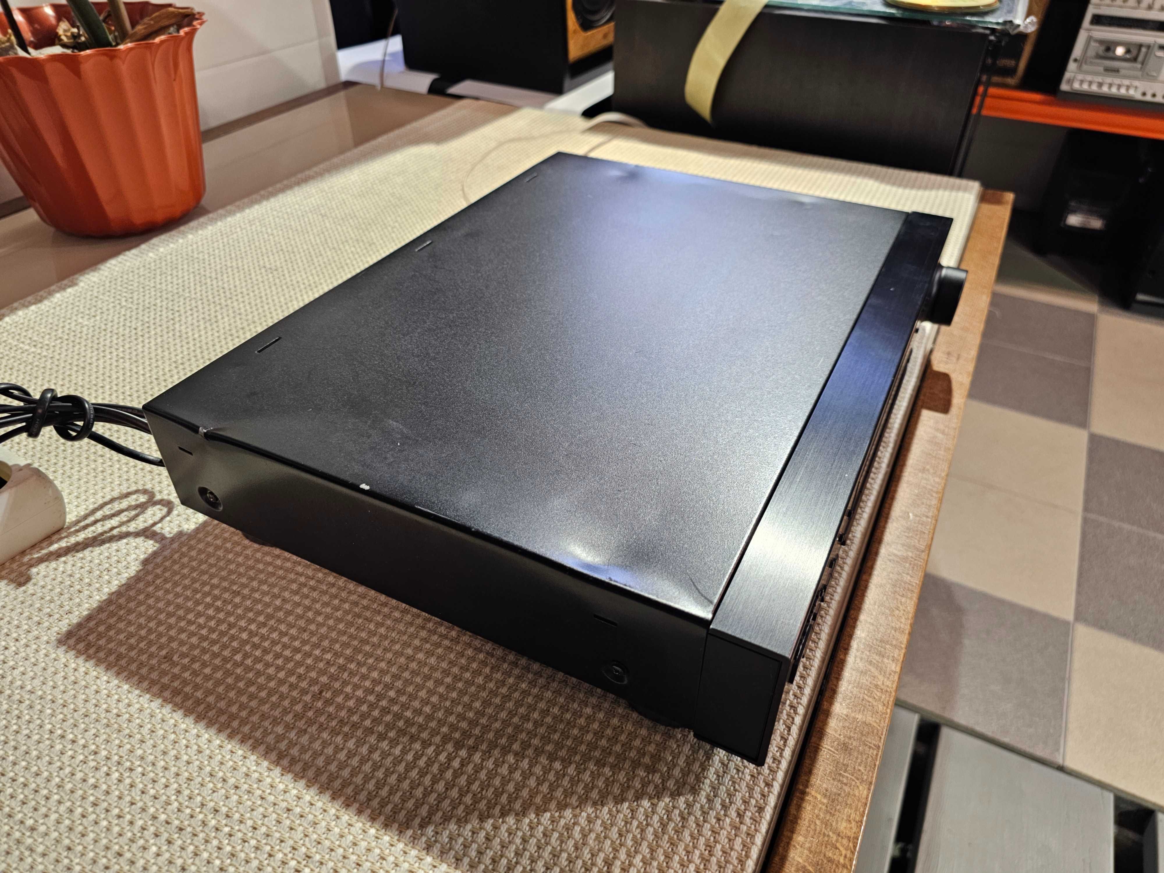 Стерео тюнер Sony ST-S590ES