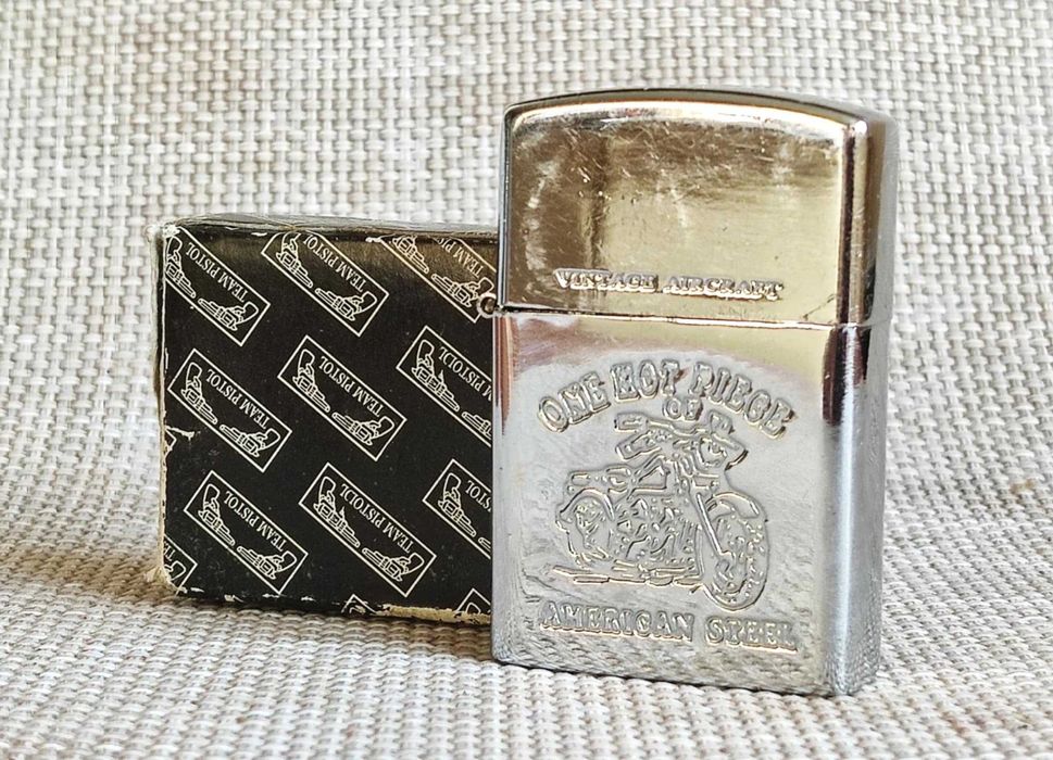 Запальничка Team Pistol (в упаковці)