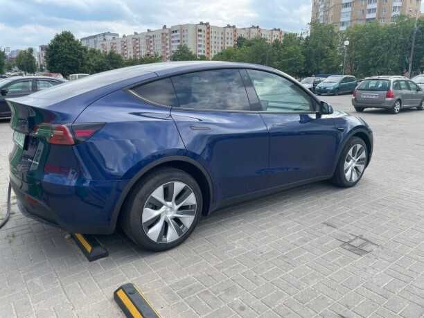 Електро автомобіль (кросовер) Tesla Model  Y 2022