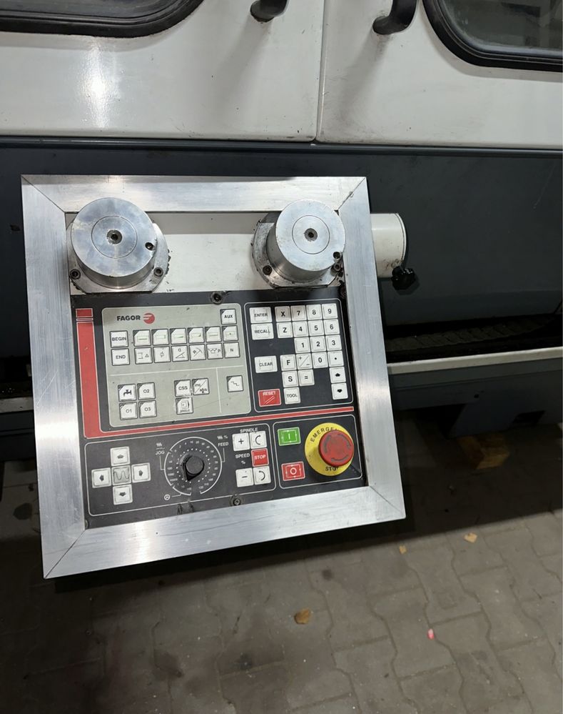 Tokarka CNC PINACHO S94. C/260