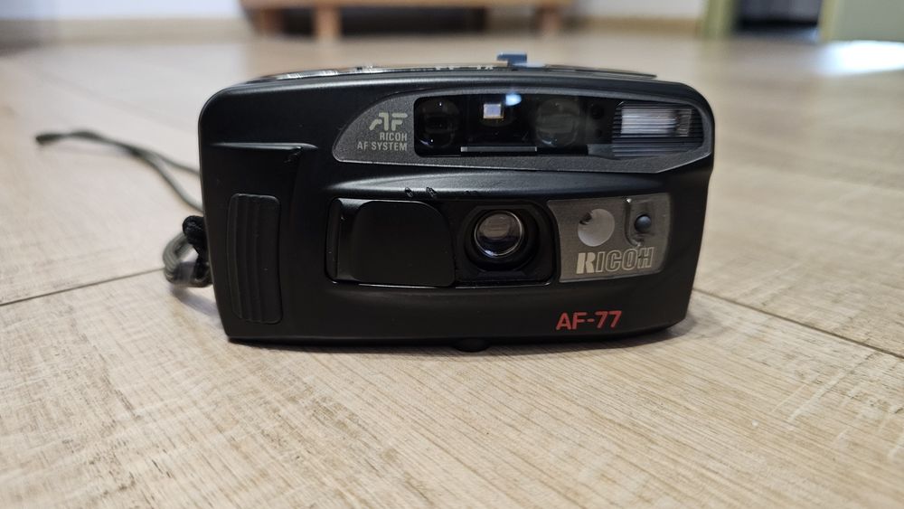 Aparat kompaktowy Ricoh AF 77 – sprawny, z autofocusem