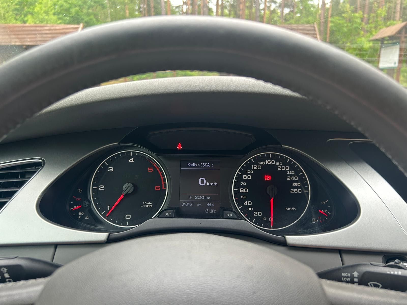 Audi A4 b8 2.0 TDI 143 KM