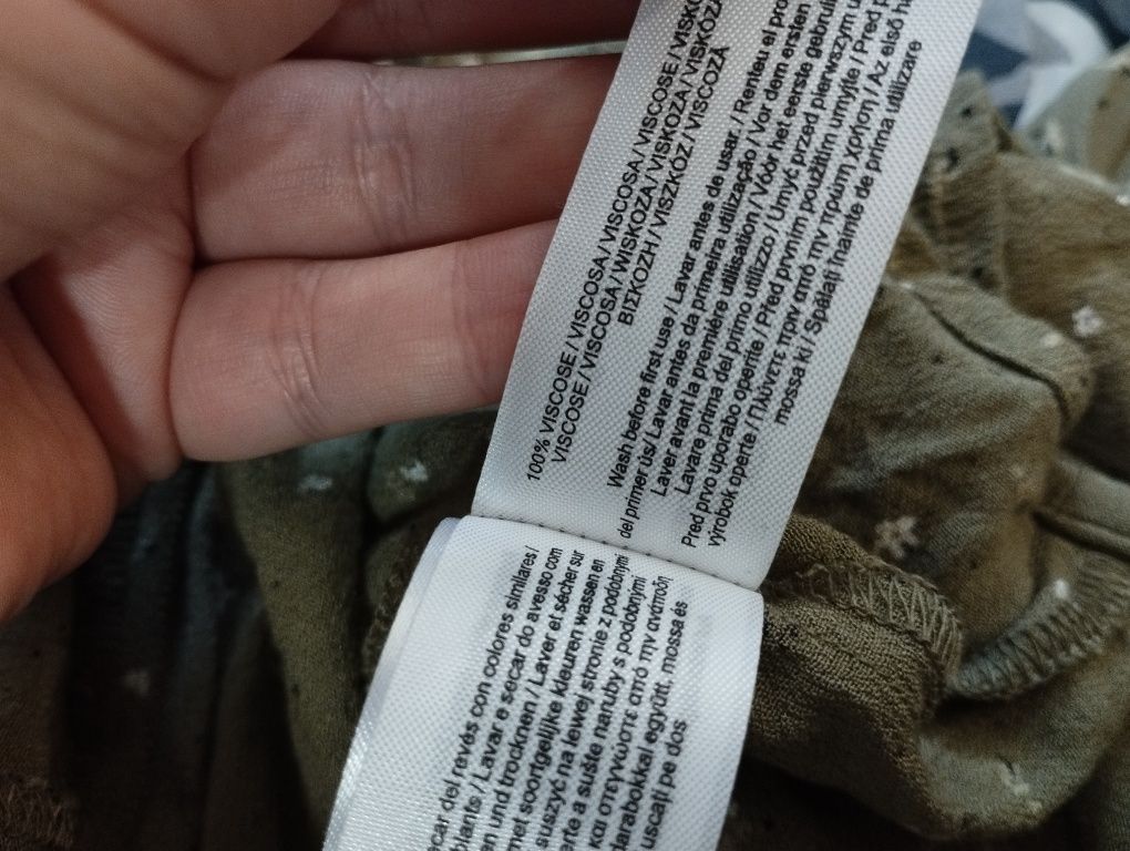 Sukienka khaki w kwiatki na długi rękaw rozmiar 46 primark