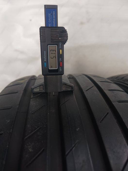 Dwie używane opony Kumho Ecesta 225/45/19 lato