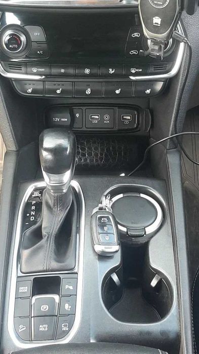 Hyundai Santa Fe IV 2.2 2018р