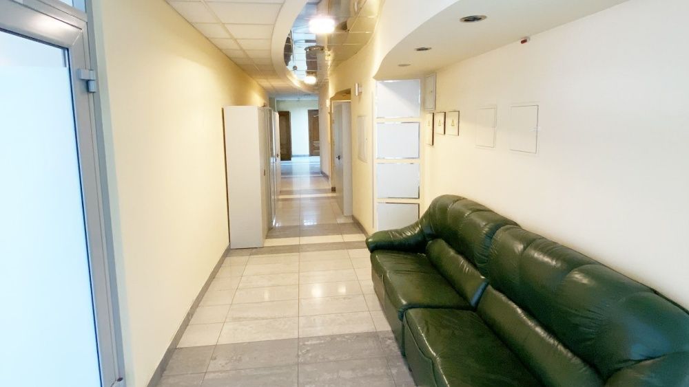 Продажа офисного центра 5400 м2 М. Зверинецкая, Киев.