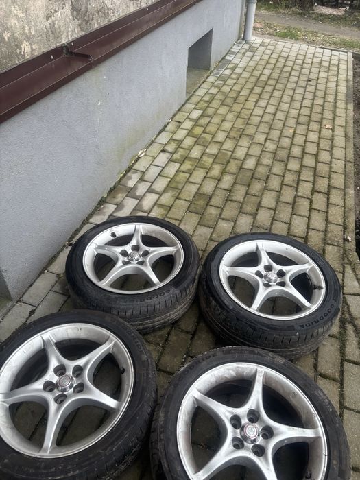 Opony letnie Goodride 215/45/16 JAK NOWE