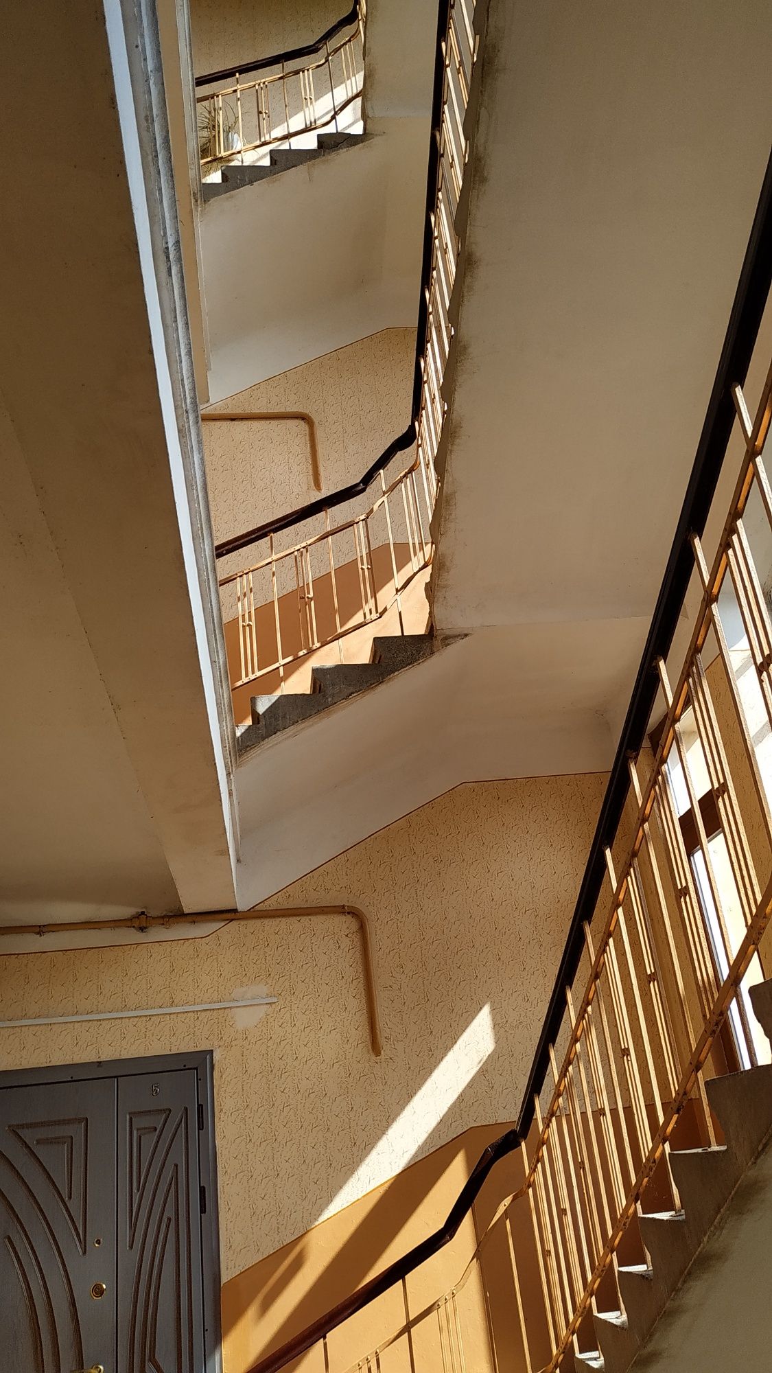 Продається 2 Кім квартира Котрялевского