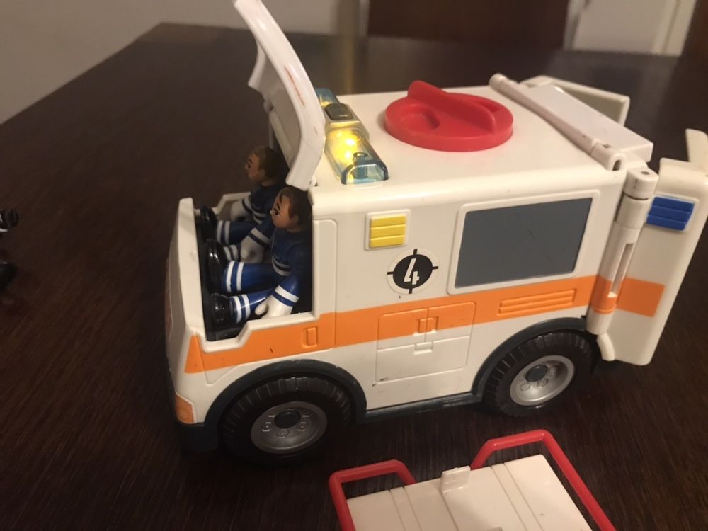 IMAGINEXT Fisher Price, duży zestaw,policja,ambulans, helikopter