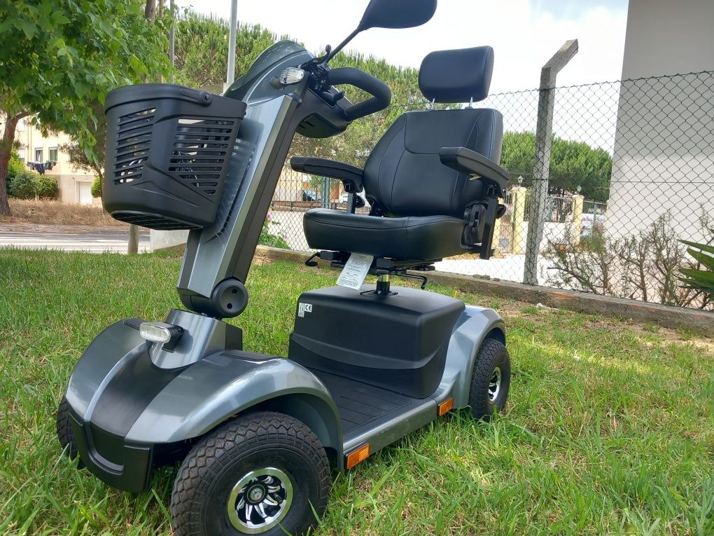 Scooter electrica mobilidade reduzida