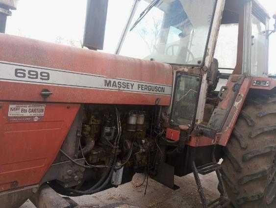 Ciągnik Massey Ferguson MF699