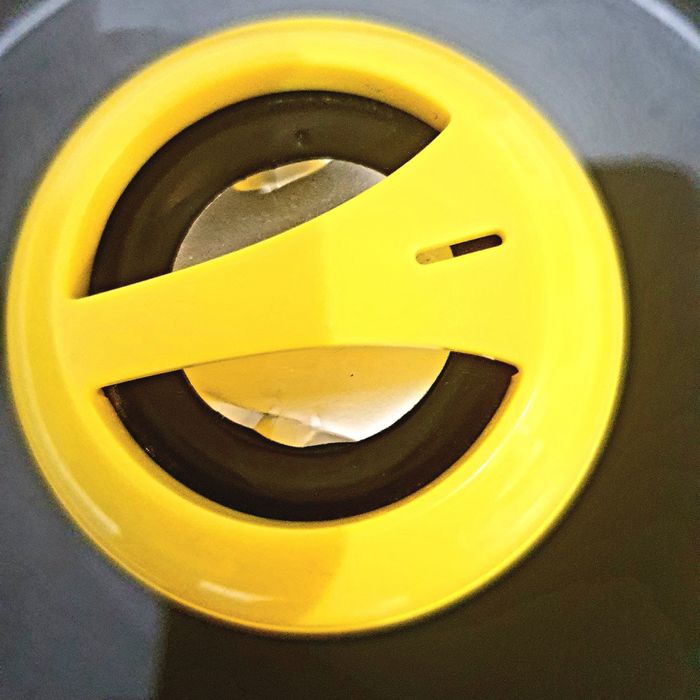 Блютуз колонка Nomi BT 111