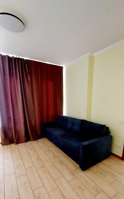 1 комнатна  з  евроремонтом  ст.М. Видубичі