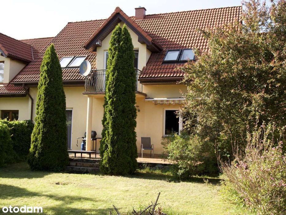 Dom nad jeziorem Osowskim, w zielonej i spokojnej części Gdańska Osowy