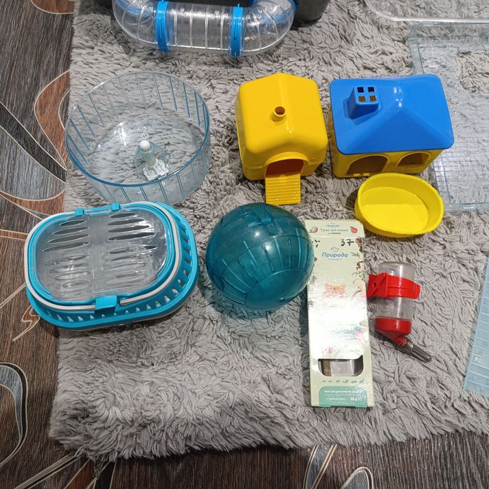 Продам отличную клетку Ferplast combi 1fun для хомяка