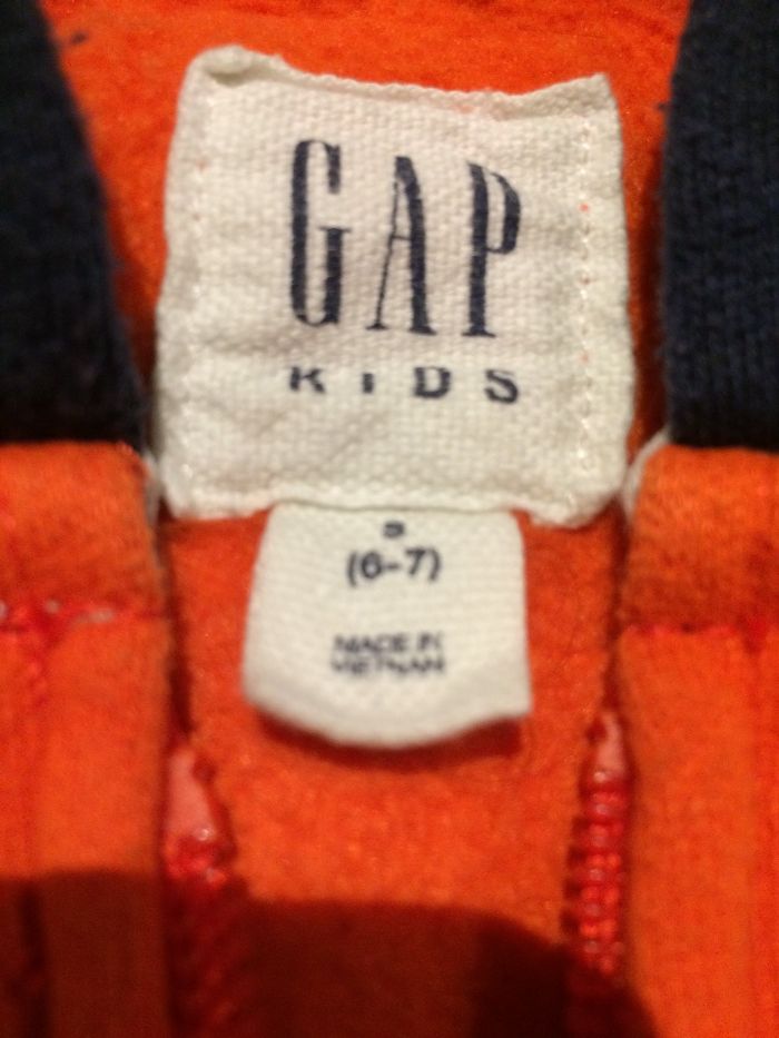 Sweat infantil de fecho e carapuço da GAP