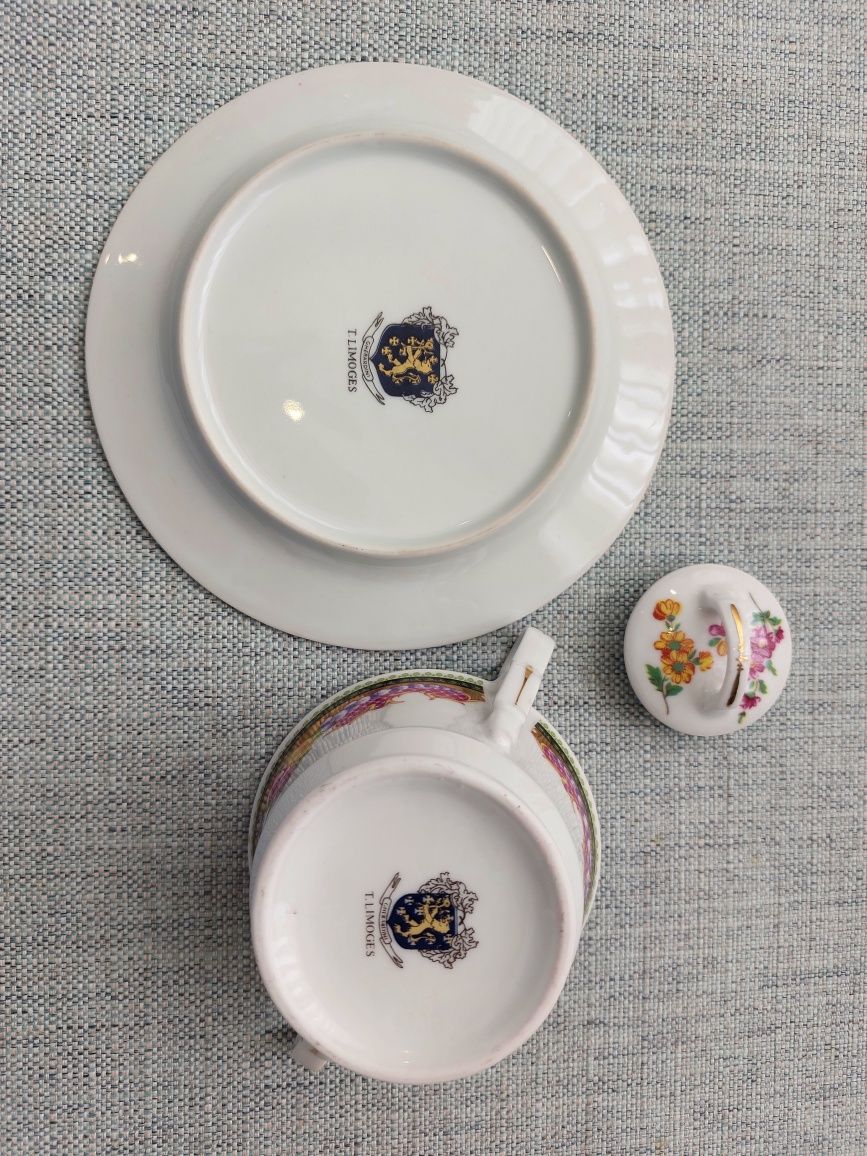 Peça decorativa em porcelana LIMOGES